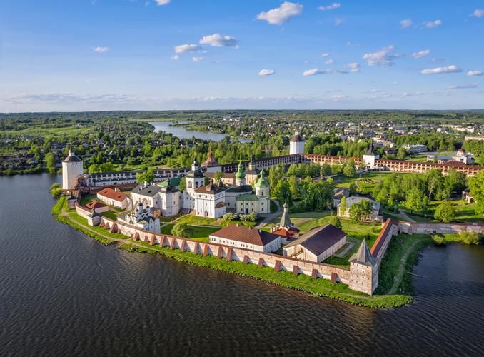 Русский Север: города, монастыри, судьбы