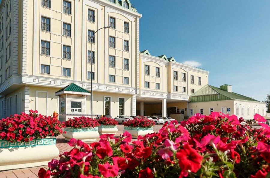 Баташев 4* (г. Выкса)