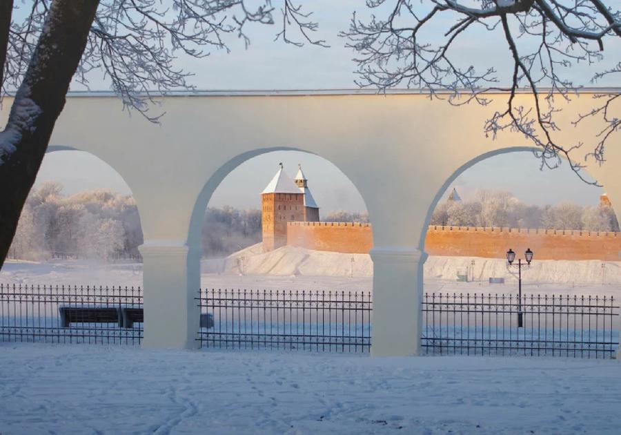 Автобус| В царстве снега и былин: Новгородские просторы