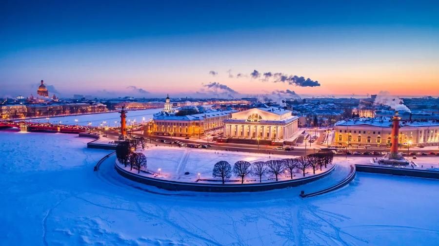 В ритме Рождества: классические панорамы Петербурга 4 дня