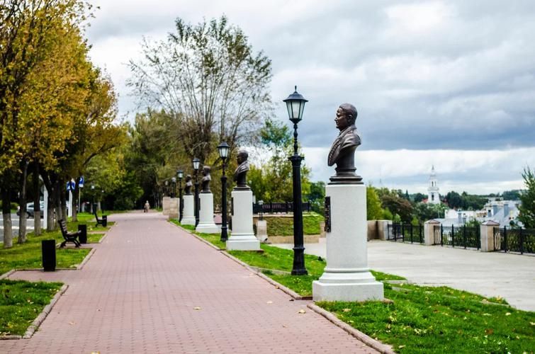 Автобус| Серебряная ладья: фейерверки и волшебство Костромы