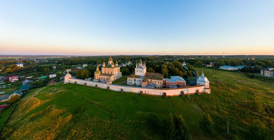 Царь, флот и гусары: Путь Петра I