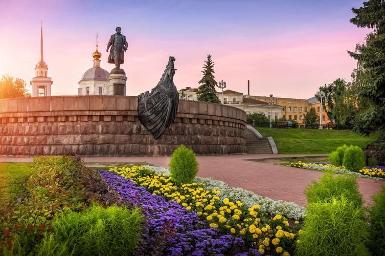 Автобус| Государева дорога: навстречу тверской истории