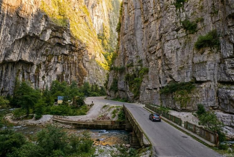 Мелодия Абхазии: путешествие сквозь пейзажи и легенды